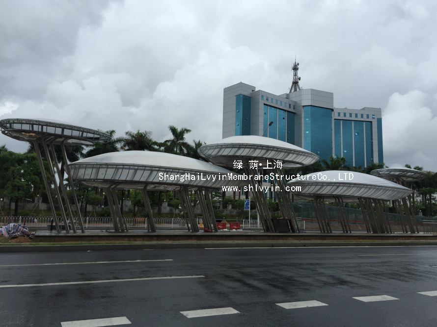 蘇中江都機場艏樓鋼屋蓋結(jié)構體系